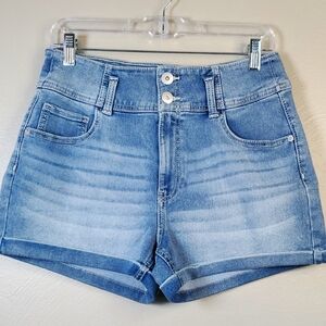 No Boundaries Light Blue Denim, High Waist Junior Women's Shorts. Size 13